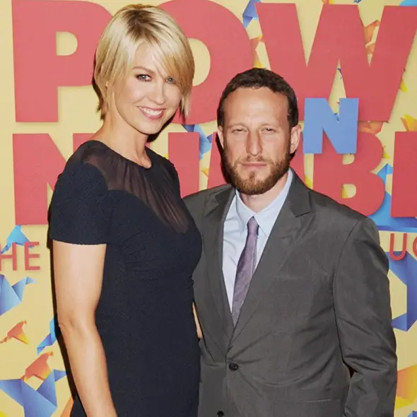 Jenna Elfman Married Her Longtime Boyfriend And Also Revealed The